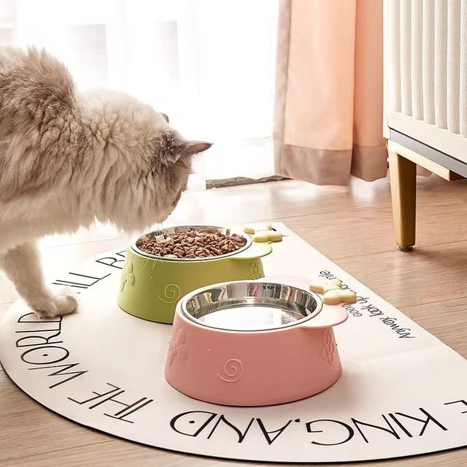 Gamelle Surélevée Inclinée pour Chat et Petit Chien en Acier Inoxydable avec Support Antidérapant – Bol d’Eau et de Nourriture Ergonomique Rose